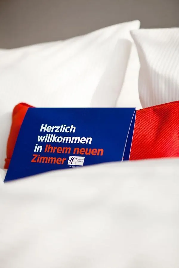 Hotel Holiday Inn Express Munich - Olympiapark By Ihg